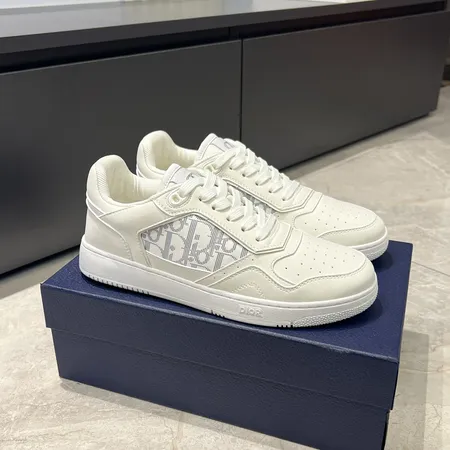 ディオール カジュアルシューズ