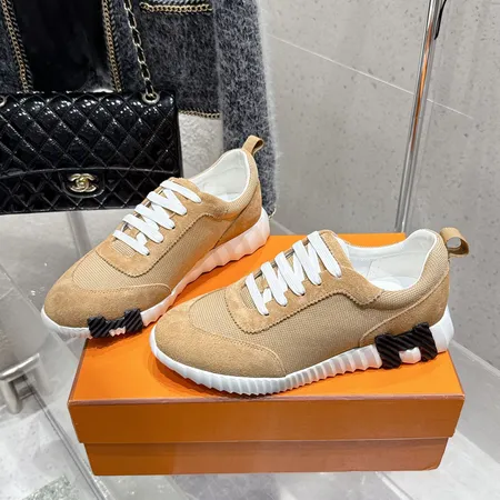 エルメス スニーカー