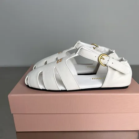 ミュウミュウ サンダル