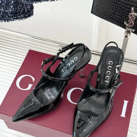 グッチ サンダル