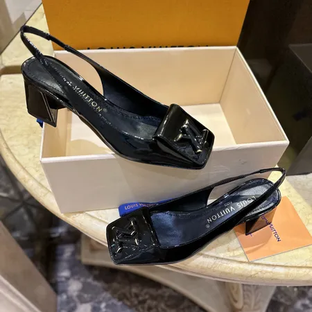 ルイヴィトン サンダル