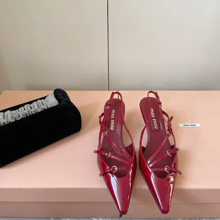 ミュウミュウ サンダル