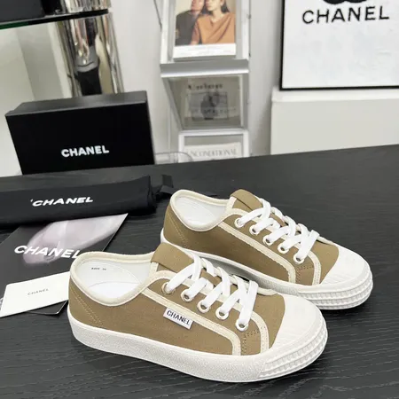 シャネル カジュアルシューズ