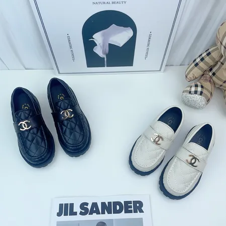 シャネル ビジネスシューズ