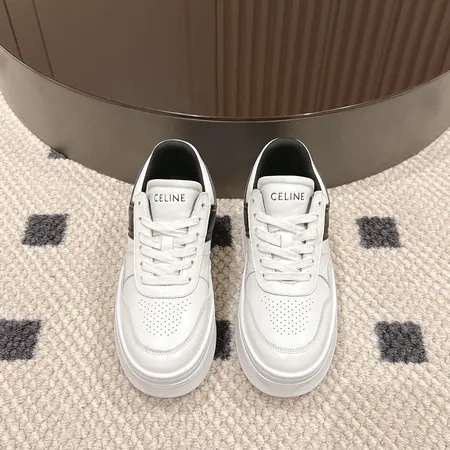 セリーヌ カジュアルシューズ
