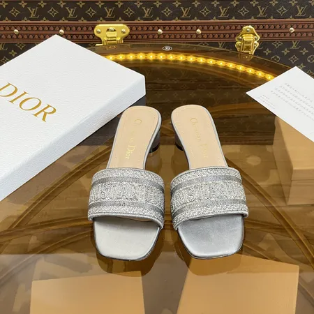 ディオール サンダル