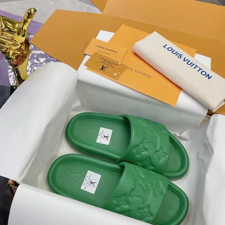 ルイヴィトン スリッパ
