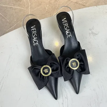 ヴェルサーチ サンダル