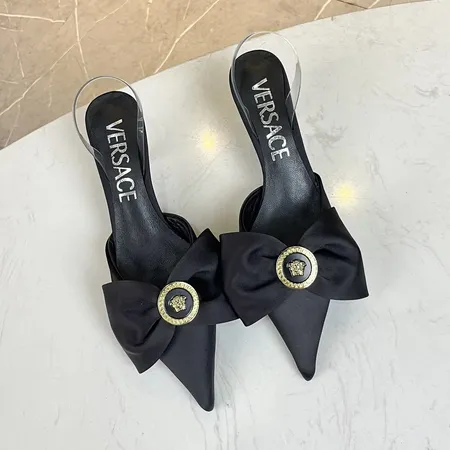 ヴェルサーチ サンダル