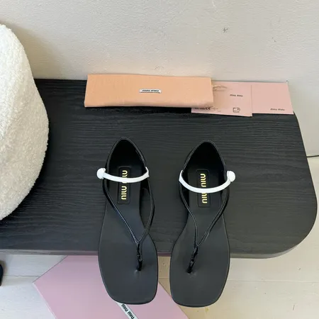 ミュウミュウ サンダル