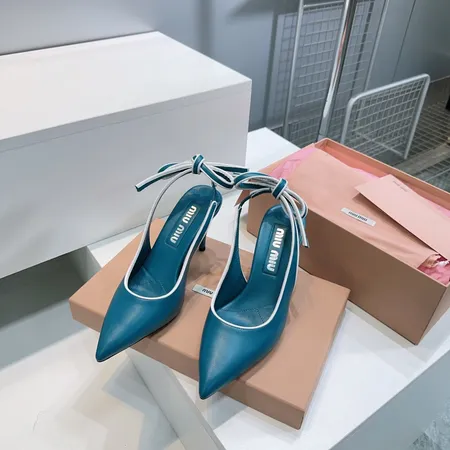 ミュウミュウ サンダル