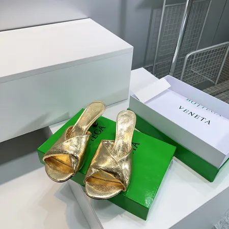 ボッテガ ヴェネタ サンダル