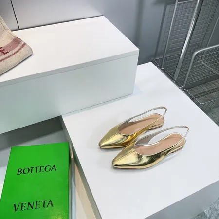 ボッテガ ヴェネタ サンダル