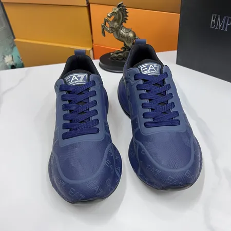 アルマーニ スニーカー