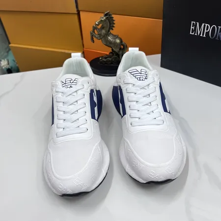 アルマーニ スニーカー