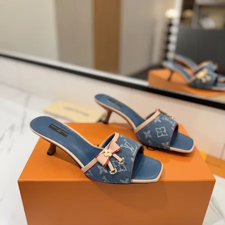 ルイヴィトン サンダル