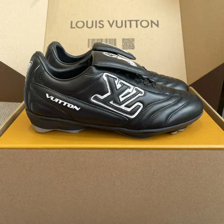 ルイヴィトン スニーカー