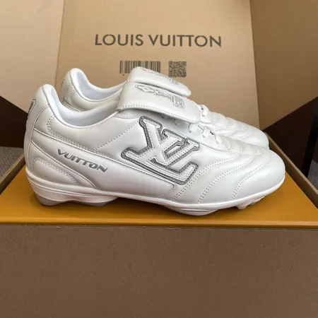 ルイヴィトン スニーカー