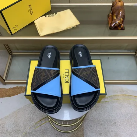 フェンディ スリッパ