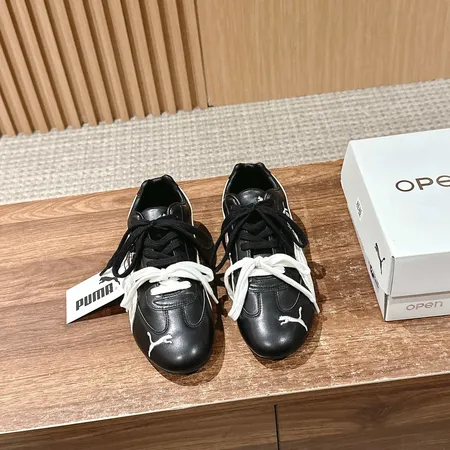 プーマ カジュアルシューズ