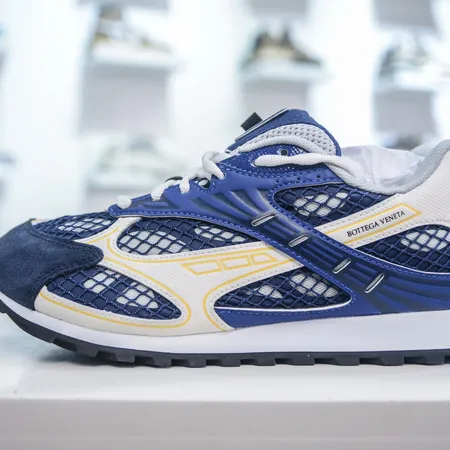 ボッテガ ヴェネタ スニーカー