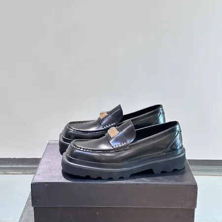 ドルチェ＆ガッバーナ ビジネスシューズ