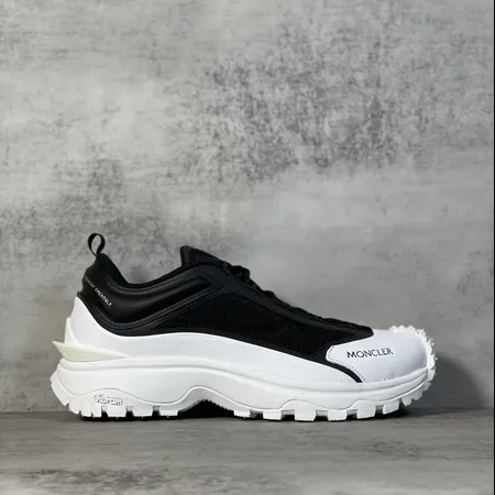 モンクレール スニーカー