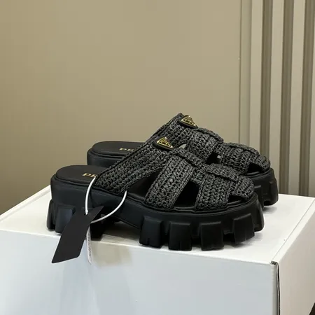 プラダ サンダル