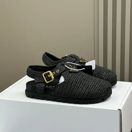 プラダ サンダル