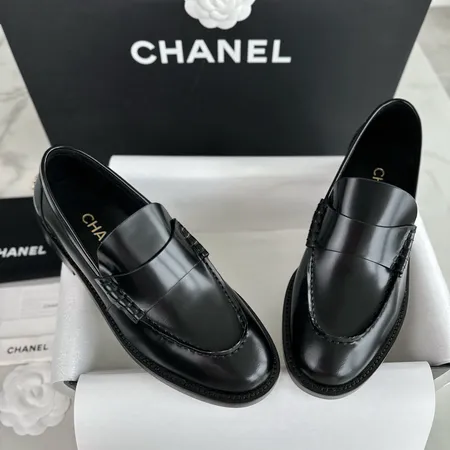 シャネル ビジネスシューズ