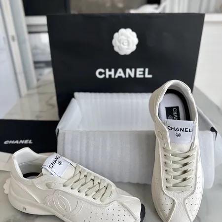 シャネル スニーカー
