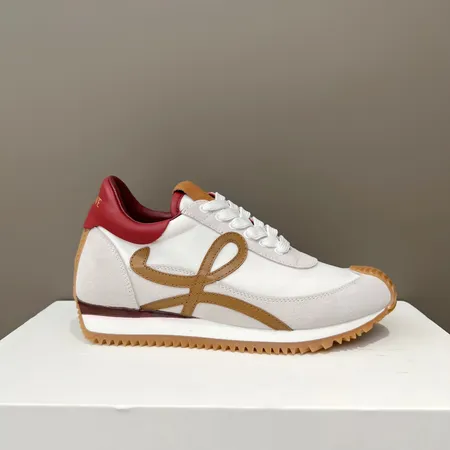 ロエベ カジュアルシューズ