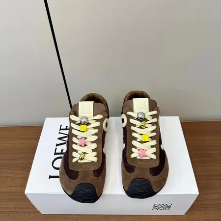ロエベ スニーカー