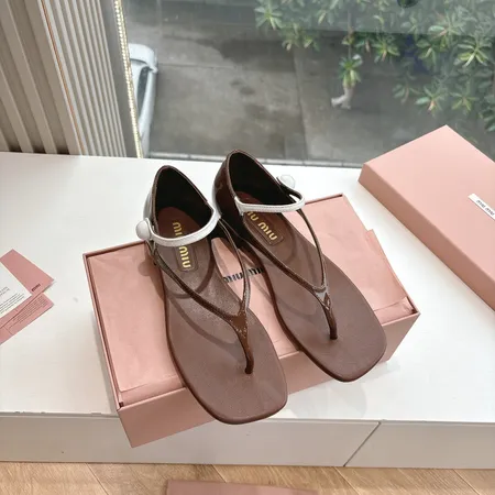 ミュウミュウ サンダル