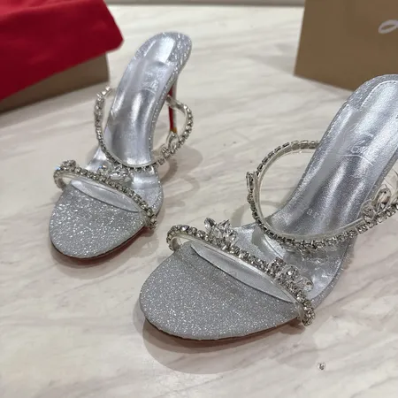 クリスチャン・ルブタン サンダル