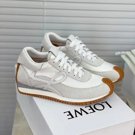 ロエベ カジュアルシューズ