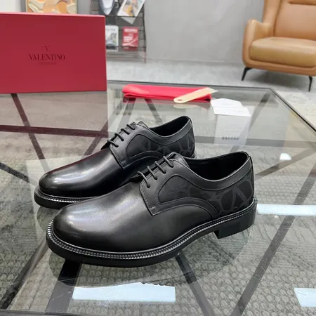 ヴァレンティノ ビジネスシューズ