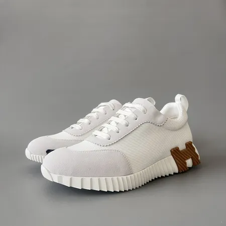 エルメス スニーカー