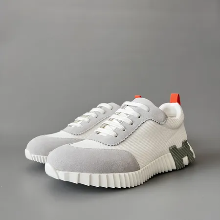 エルメス スニーカー