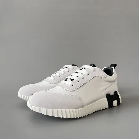 エルメス スニーカー