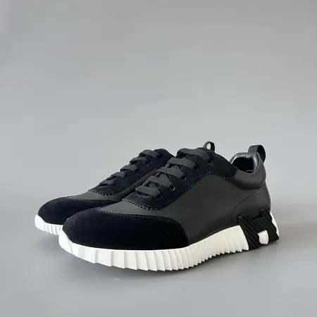 エルメス スニーカー