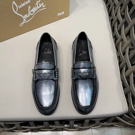 クリスチャン・ルブタン ビジネスシューズ