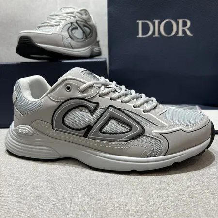 ディオール スニーカー