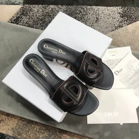 ディオール スリッパ