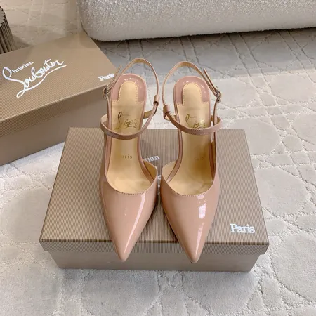 クリスチャン・ルブタン サンダル