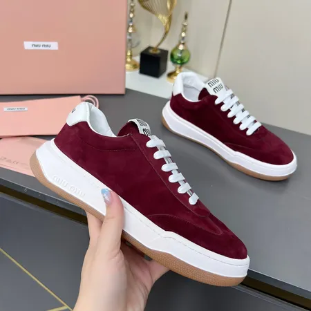 ミュウミュウ カジュアルシューズ