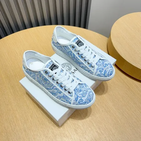 ヴェルサーチ カジュアルシューズ