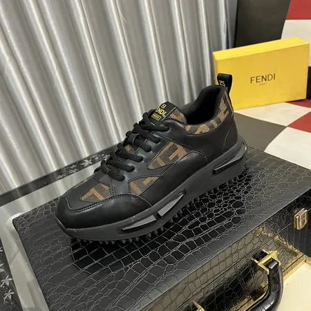 フェンディ スニーカー