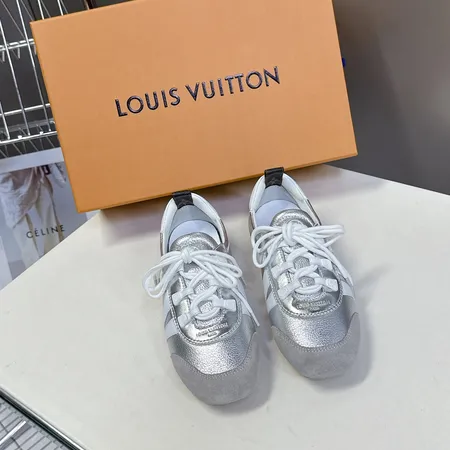 ルイヴィトン カジュアルシューズ