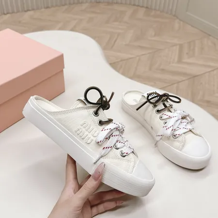 ミュウミュウ スリッパ